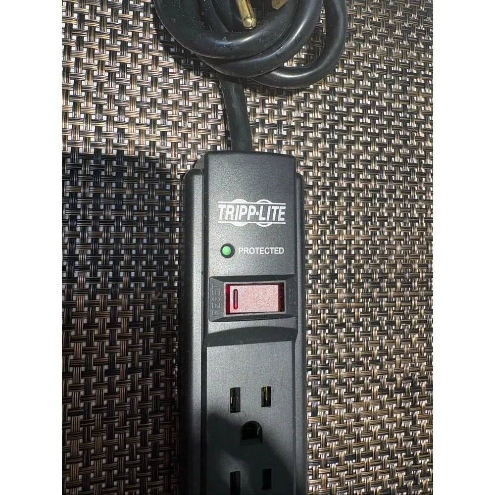 Tripp Lite Series Power Strip 6 Outlet